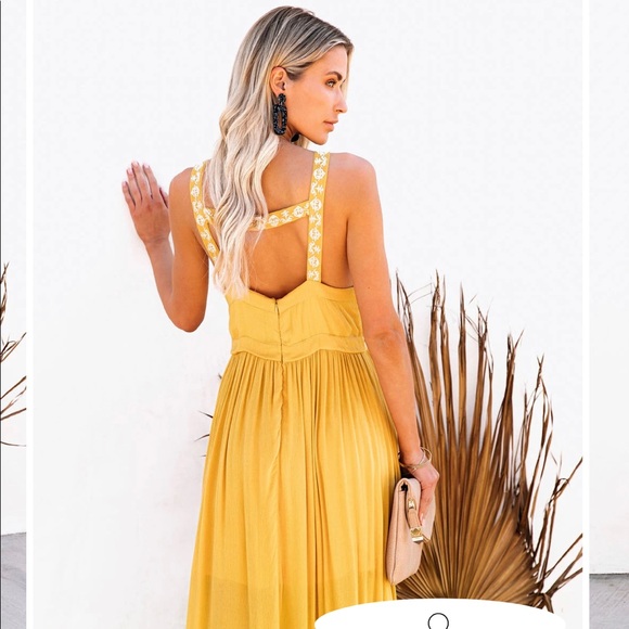 NWT Maxi Dress/Embroidered VICI/Medium/ Last One - Picture 2 of 16